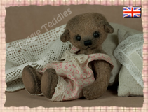 Elly lives in United Kingdom - Click the picture to see more of Elly!